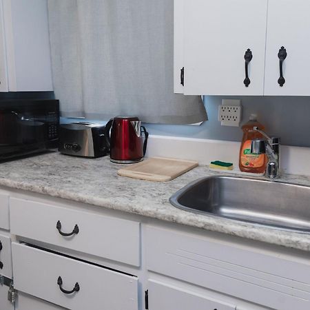 Avenir Centre Suite - Near Nbcc, Moncton Hospital, Airport Exterior foto