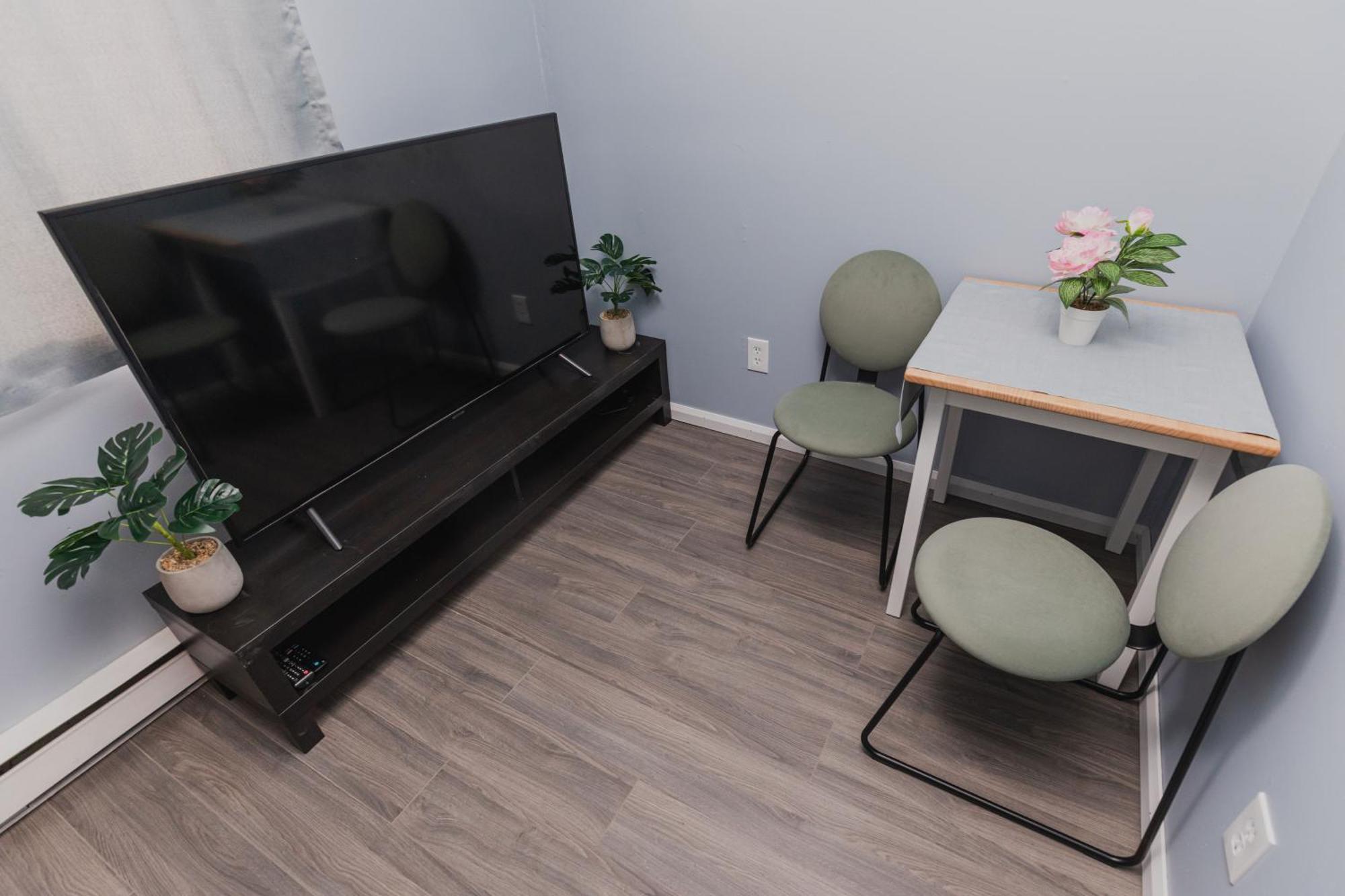 Avenir Centre Suite - Near Nbcc, Moncton Hospital, Airport Exterior foto